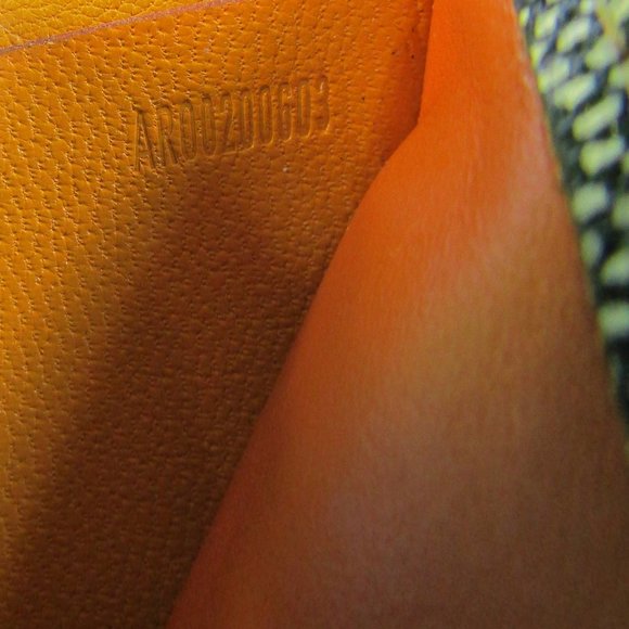 Authentic 2006 Goyard Bifold Wallet Black & Tan - Picture 14 of 16